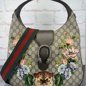 Gucci Floral Embroidered Shoulder Bag - Gray and Brown
